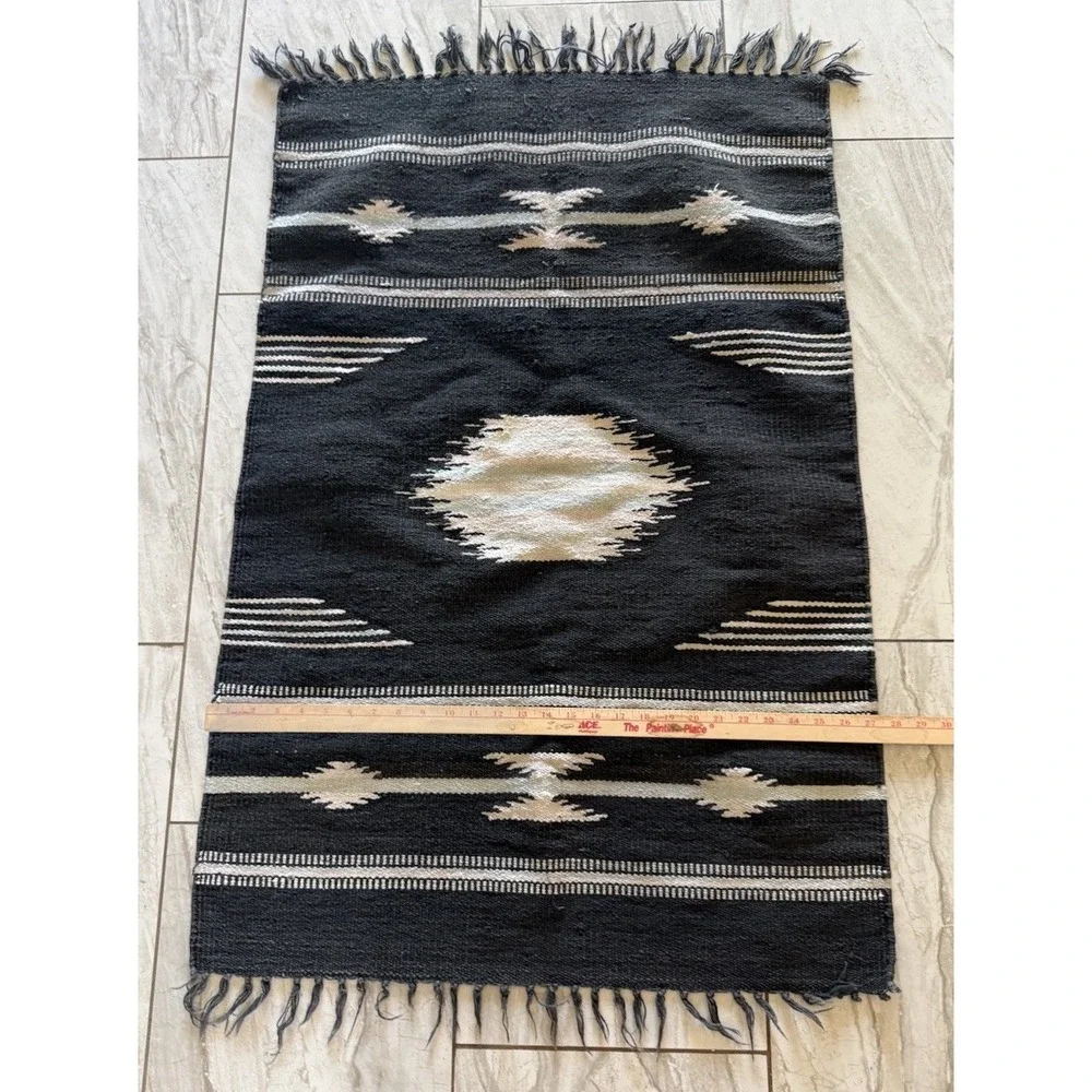 Vintage Mexican Handwoven Area Rug Small Southwestern Accent Entryway Mat 40